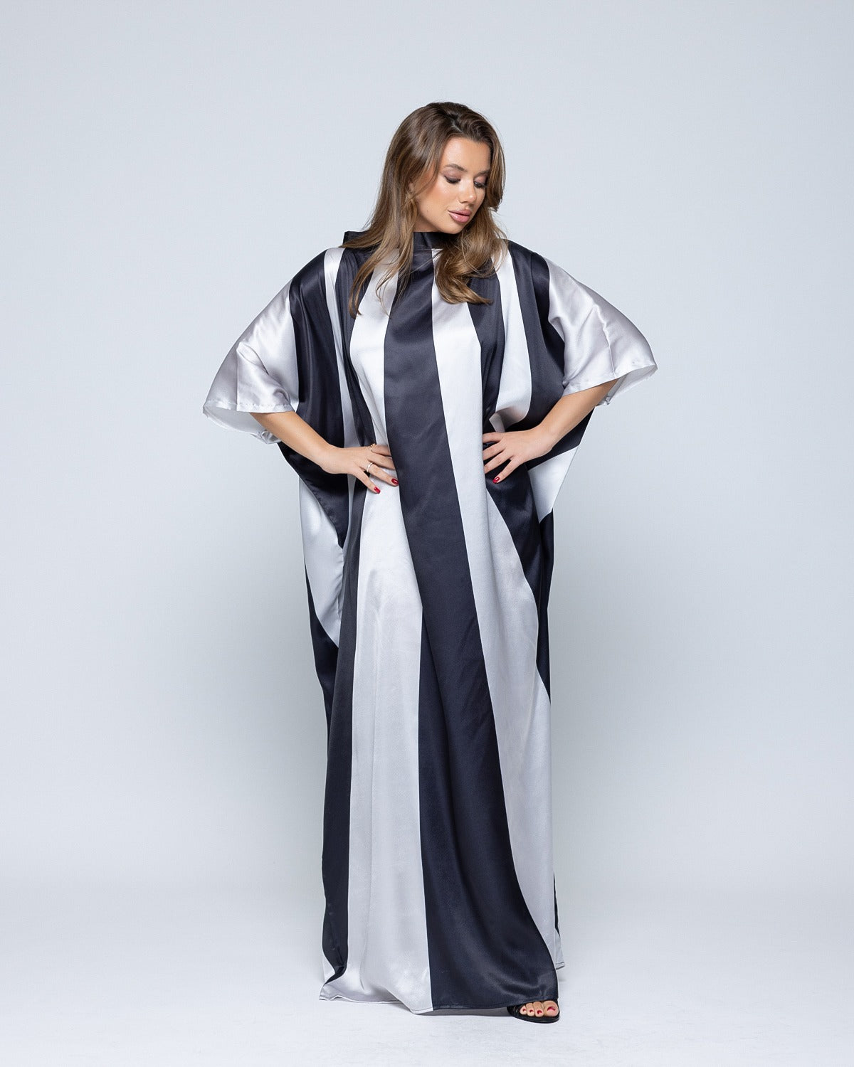 Stripped kaftan