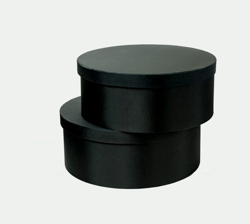 Round silk black boxes